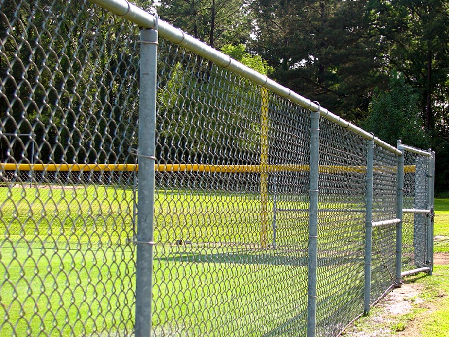 Fayetteville North Carolina Commercial fence installation company