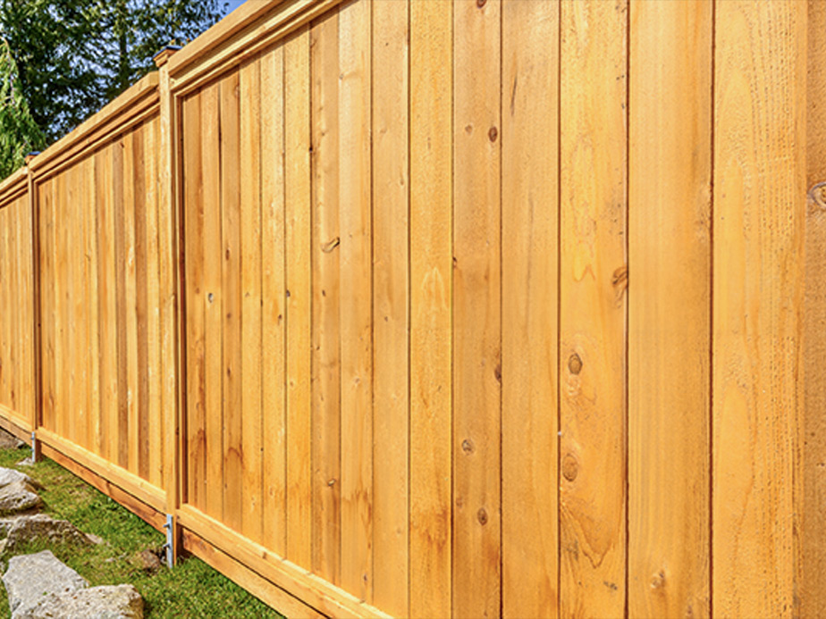 Commercial Wood Fence Company In Fayetteville North Carolina